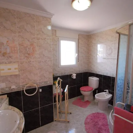 Denia, 3 Dormitorios, 6 Personas - Es-262-47 * Dénia