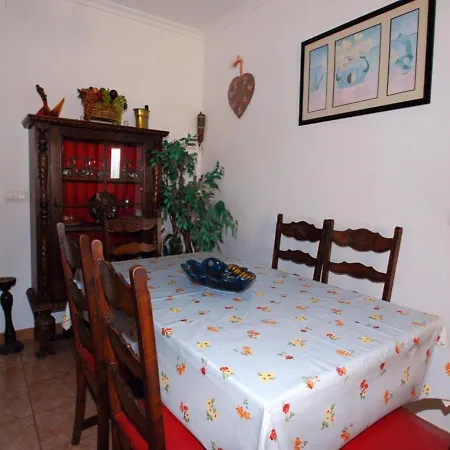 Villa Denia, 3 Dormitorios, 6 Personas - Es-262-47 Dénia